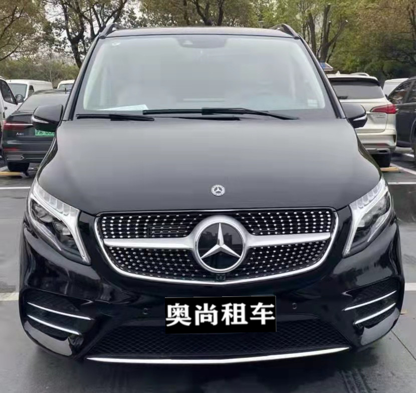 奔驰V260商务
